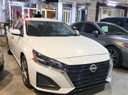 نيسان ألتيما